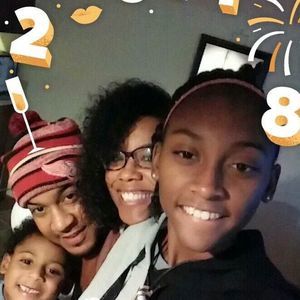 Meet your Posher, Carmen